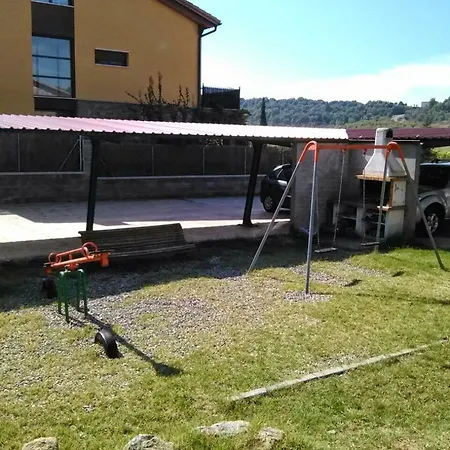 Paola. Prepirineo. Senderismo, Relax... Apartmán *