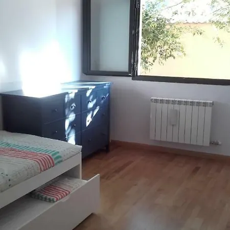 Apartman Paola. Prepirineo. Senderismo, Relax...